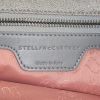 Bolso de mano Stella McCartney Falabella en lona acolchada gris - Detail D4 thumbnail