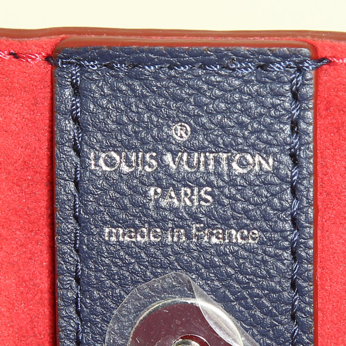 Borsa Louis Vuitton Lockme in pelle blu marino - Detail D3