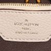 Louis Vuitton Capucines handbag in beige leather - Detail D3 thumbnail
