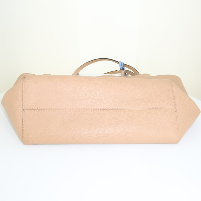 Sac cabas Gucci Swing en cuir grainé beige - Detail D4