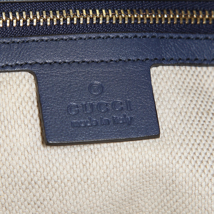 Gucci Soho shopping bag in blue patent leather - Detail D3