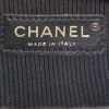 Chanel Sac à dos backpack in black quilted grained leather - Detail D3 thumbnail