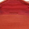 Borsa a tracolla Chanel Boy in pelle trapuntata a zigzag rosso metallizzato - Detail D3 thumbnail