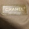 Chanel bag in khaki leather - Detail D4 thumbnail
