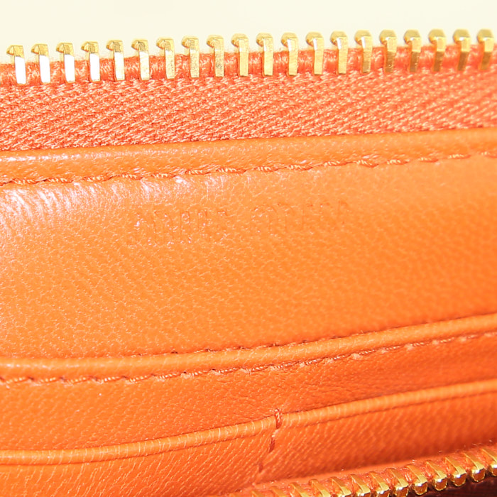 Portefeuille Miu Miu Matelassé en cuir orange - Detail D3