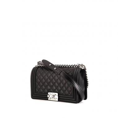 Chanel Boy shoulder bag in black quilted grained leather