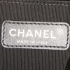 Bolso bandolera Chanel Boy en cuero acolchado negro - Detail D4 thumbnail