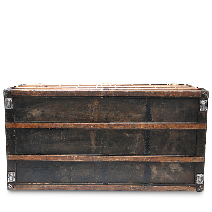 Louis Vuitton Courrier trunk in monogram canvas and black lozine (vulcanised fibre) - Detail D5