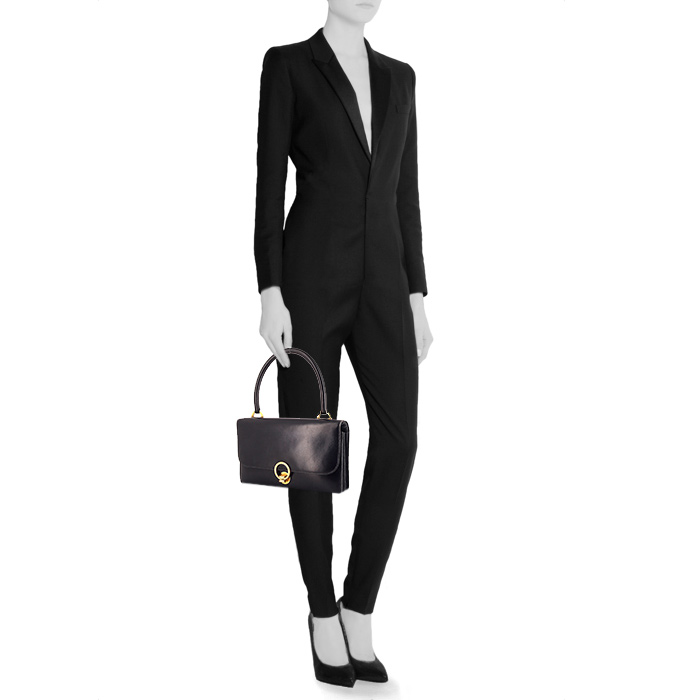 Hermes Ring handbag in navy blue box leather - Detail D1