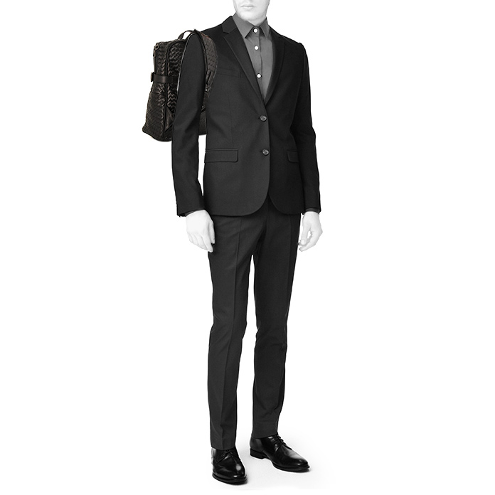 Bottega Veneta backpack in black intrecciato leather - Detail D1