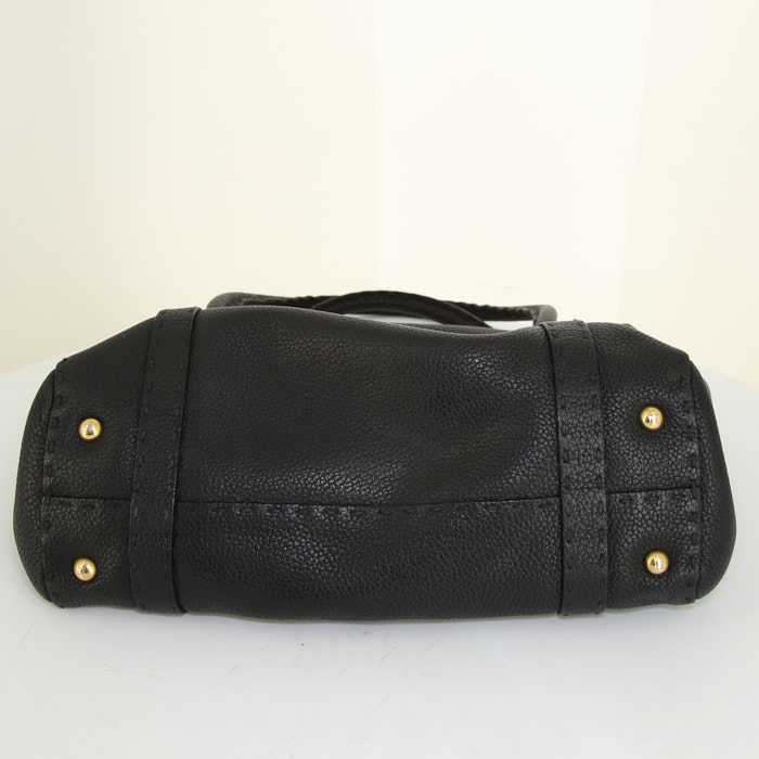 Bolso de mano Fendi Linda modelo pequeño en cuero granulado negro - Detail D4