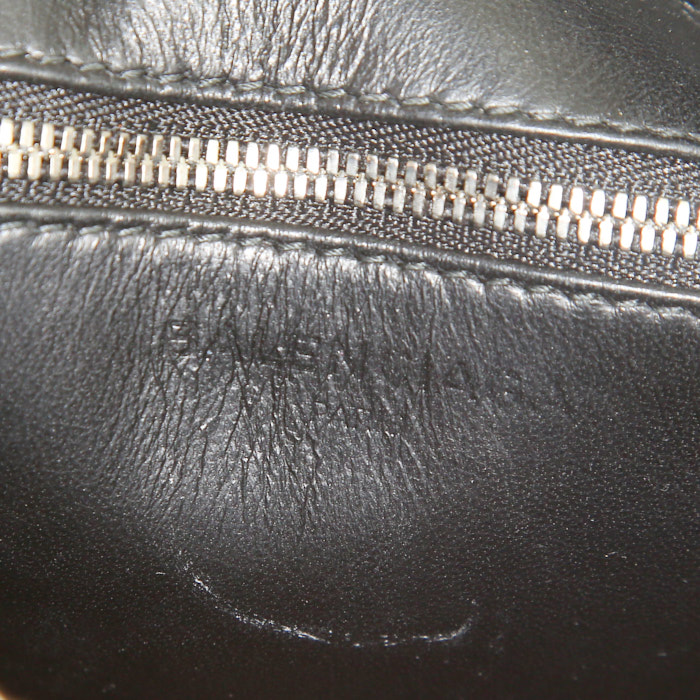 Sac bandoulière Balenciaga Triangle Duffle en cuir orange - Detail D4