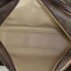 Louis Vuitton Reporter shoulder bag in monogram canvas and natural leather - Detail D2 thumbnail