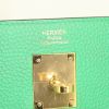 Hermes Kelly 32 cm handbag in green togo leather - Detail D4 thumbnail