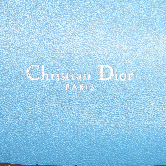 Bolso de mano Dior Miss Dior en cuero azul - Detail D4