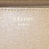 Sac à main Celine Classic Box en cuir grainé beige - Detail D3 thumbnail
