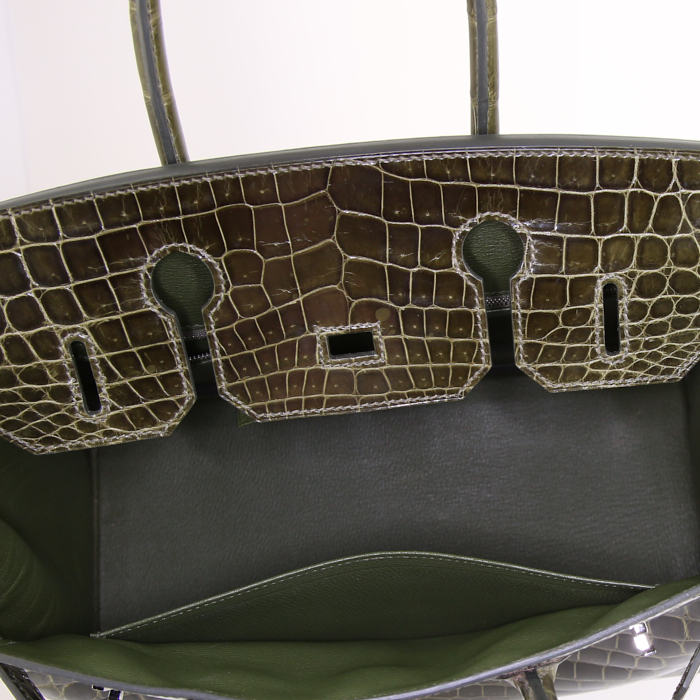 Hermes Birkin 30 cm handbag in green Chartreuse crocodile - Detail D3