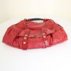 Yves Saint Laurent Mombasa handbag in red leather - Detail D4 thumbnail