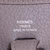Bolso bandolera Hermès Mini Evelyne en cuero togo gris estaño - Detail D3 thumbnail