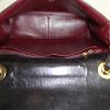 Borsa a tracolla Chanel Vintage in pelle trapuntata nera - Detail D2 thumbnail