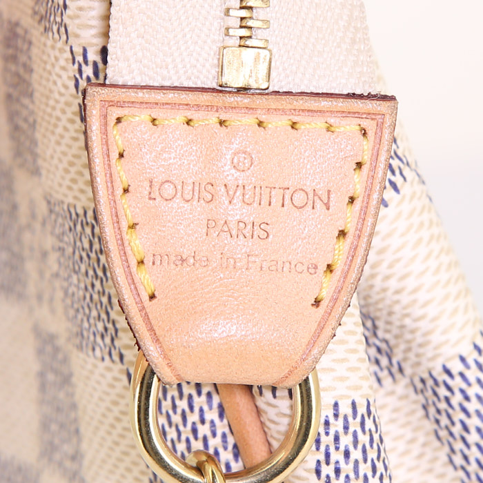 Pochette Louis Vuitton Eva en toile damier azur - Detail D3