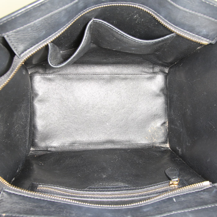 Bolso de mano Celine Luggage en cuero beige y negro y ante azul - Detail D2