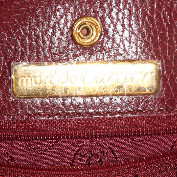 Borsa a tracolla Cartier Must De Cartier - Bag in pelle martellata rossa - Detail D3