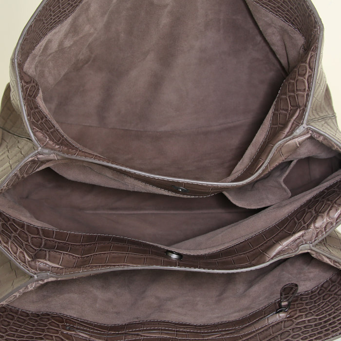 Sac cabas Bottega Veneta Roma en crocodile taupe - Detail D2