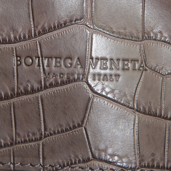 Shopping bag Bottega Veneta Roma in coccodrillo color talpa - Detail D3