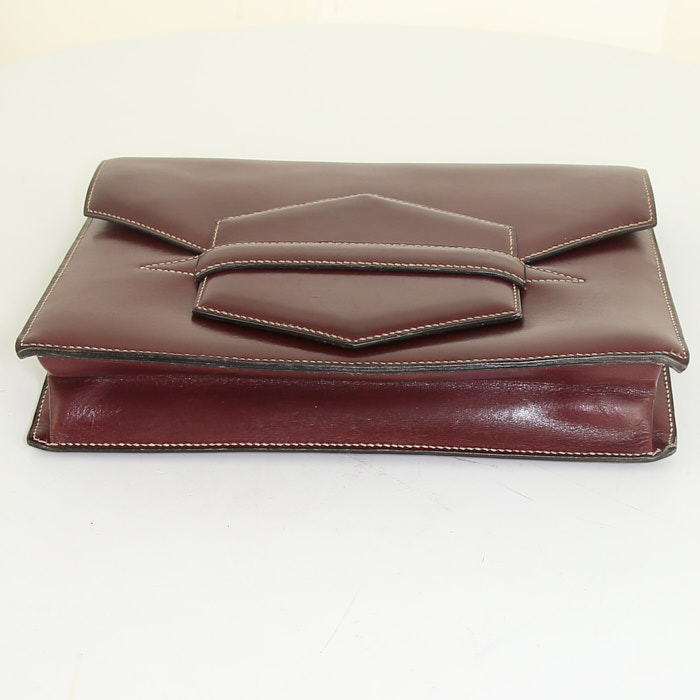 Pochette Hermès Faco en cuir box bordeaux - Detail D5
