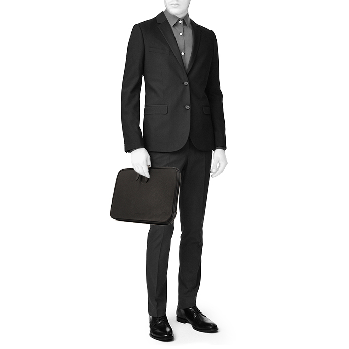 Portaordenador Burberry en cuero negro - Detail D1