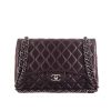 Chanel Timeless jumbo shoulder bag in purple quilted leather - 360 thumbnail