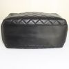 Chanel Bowling bag in black quilted leather - Detail D5 thumbnail