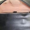 Bolsa de viaje Gucci GG Marmont en cuero acolchado negro - Detail D3 thumbnail