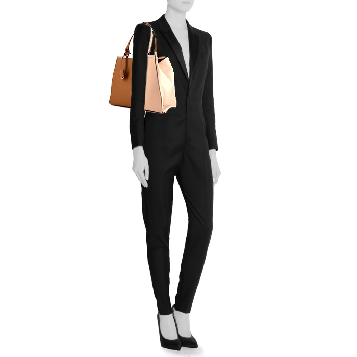 Fendi 3 Jours shopping bag in brown and rosy beige bicolor leather - Detail D1