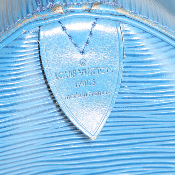 Bolso de mano Louis Vuitton Speedy 30 en cuero Epi azul - Detail D3