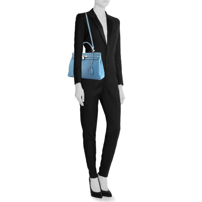 Bolso de mano Hermes Kelly 35 cm en cuero swift azul claro - Detail D2