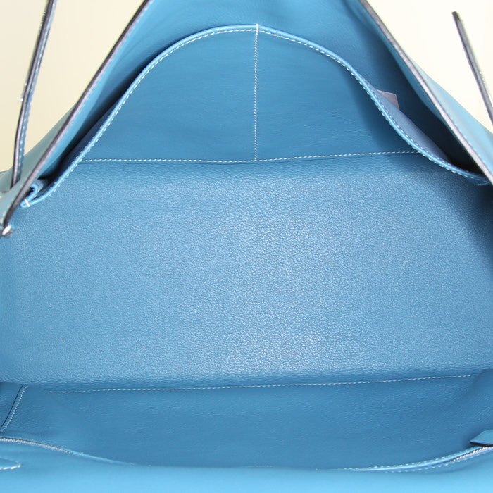 Hermes Kelly 35 cm handbag in light blue Swift leather - Detail D3