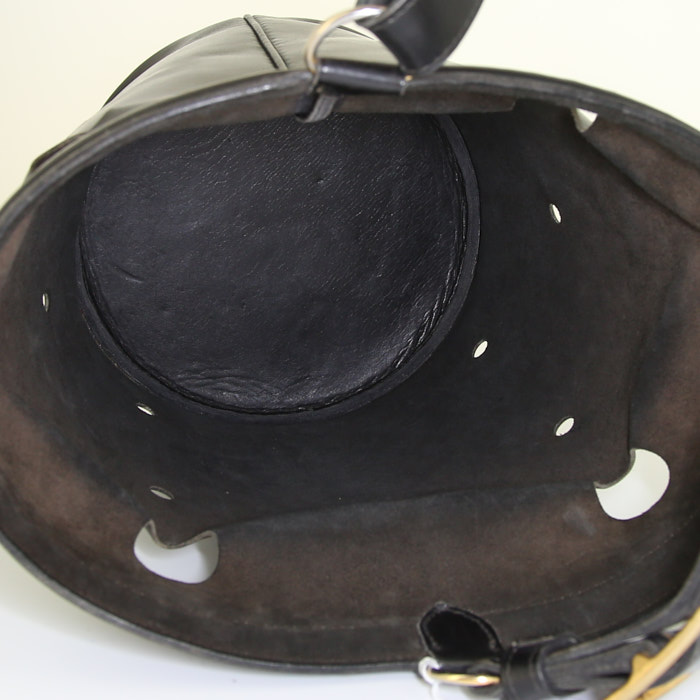 Sac à main Hermes Mangeoire en cuir box noir - Detail D2