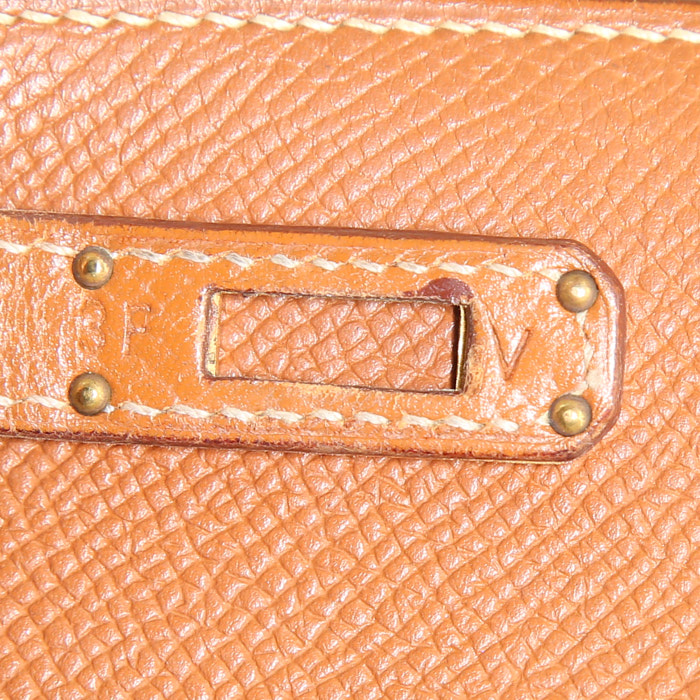 Sac à main Hermes Kelly 20 cm petit modèle en cuir Courchevel gold - Detail D5