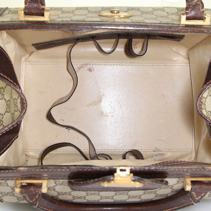 Vanity Gucci en lona Monogram y cuero marrón - Detail D2