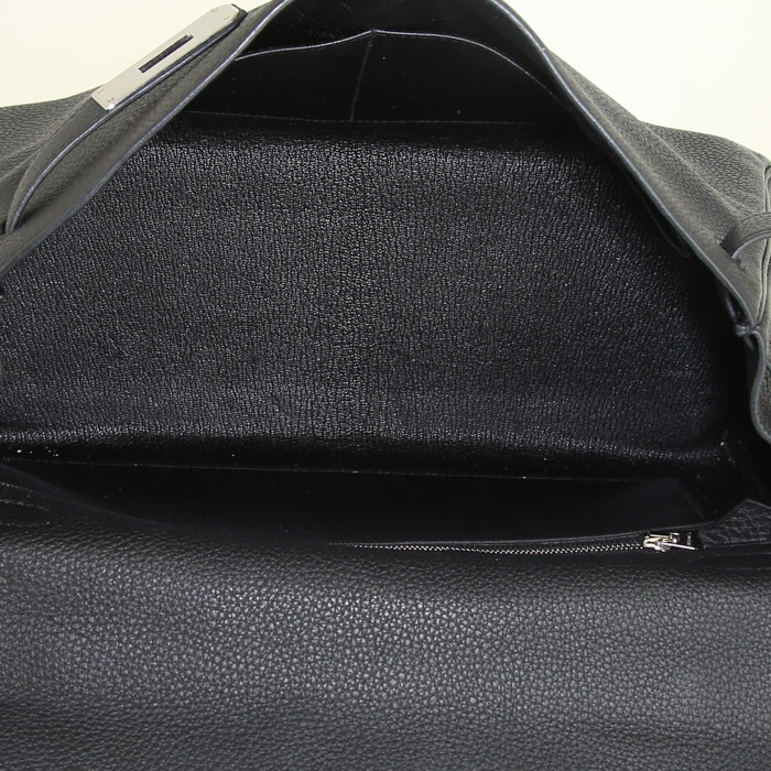 Hermes Kelly 32 cm handbag in black togo leather - Detail D6