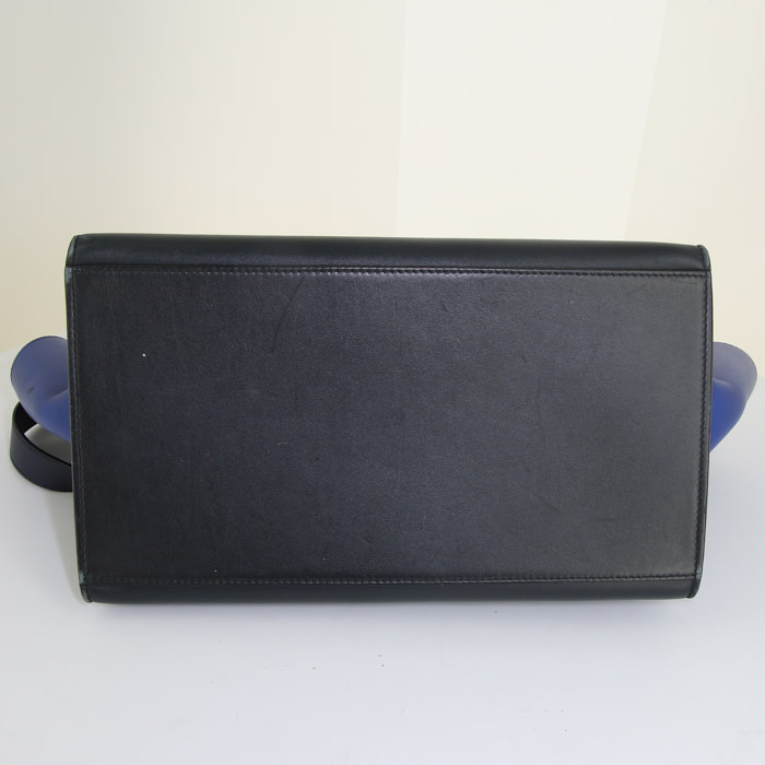 Borsa Celine Trapeze modello medio in pelle nera e blu - Detail D5