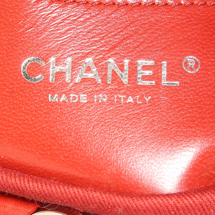 Sac à main Chanel Just Mademoiselle en cuir matelassé rouge - Detail D3