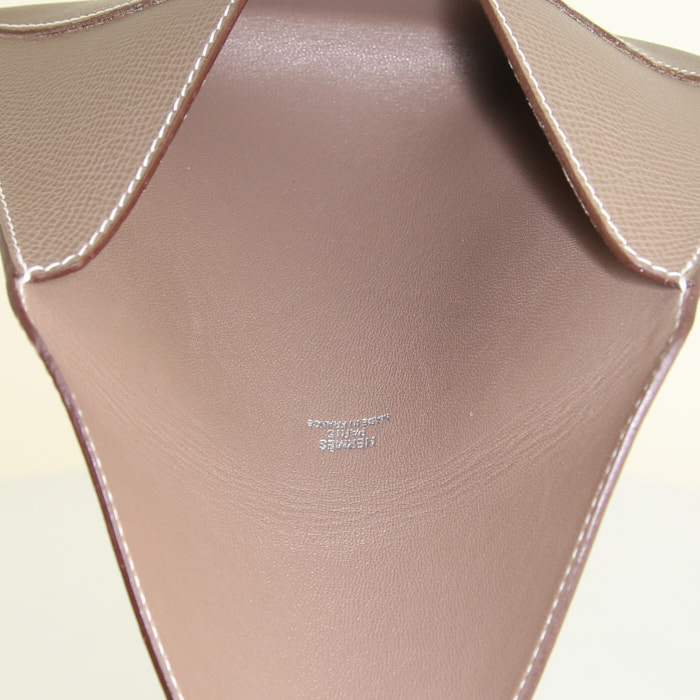 Portefeuille Hermes Dogon - Pocket Hand en cuir togo étoupe - Detail D4