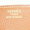 Hermes Birkin 35 cm handbag in gold togo leather - Detail D3 thumbnail