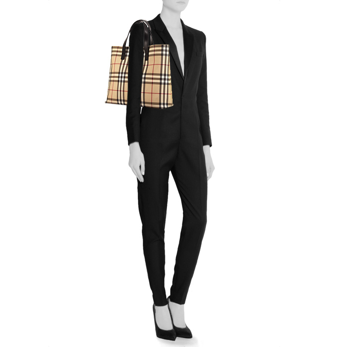 Burberry Nickie bag in Haymarket canvas and black leather - Detail D1