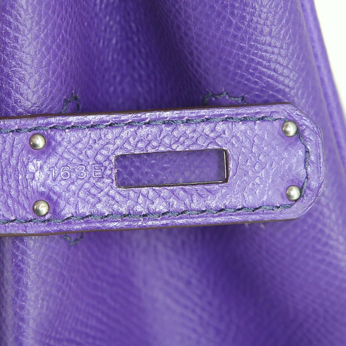 Hermes Birkin 35 cm handbag in purple Iris epsom leather - Detail D4