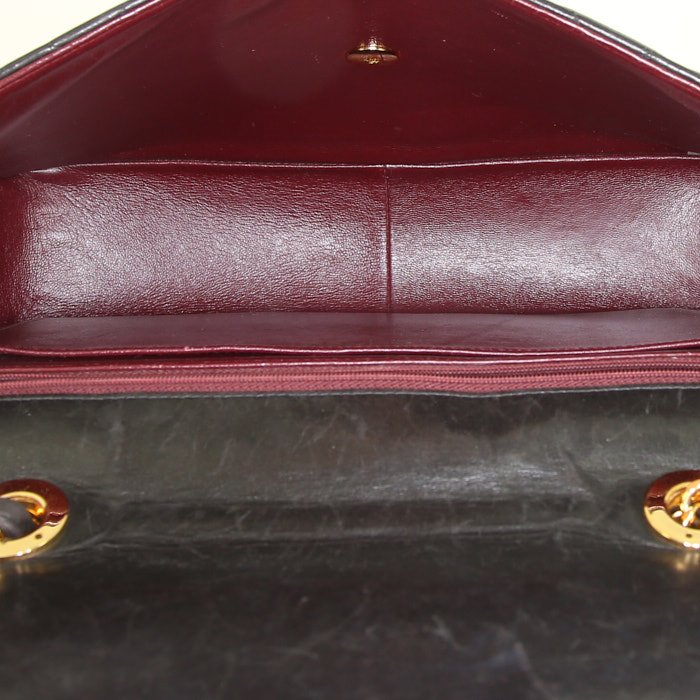 Chanel Timeless jumbo handbag in black quilted leather - Detail D3