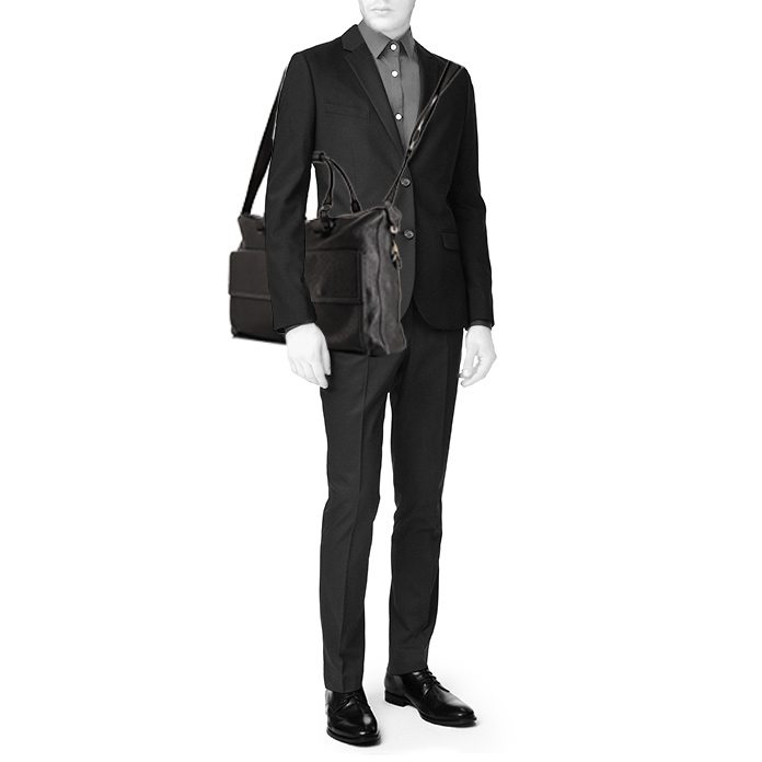 Porte-documents Givenchy en cuir grainé noir - Detail D2